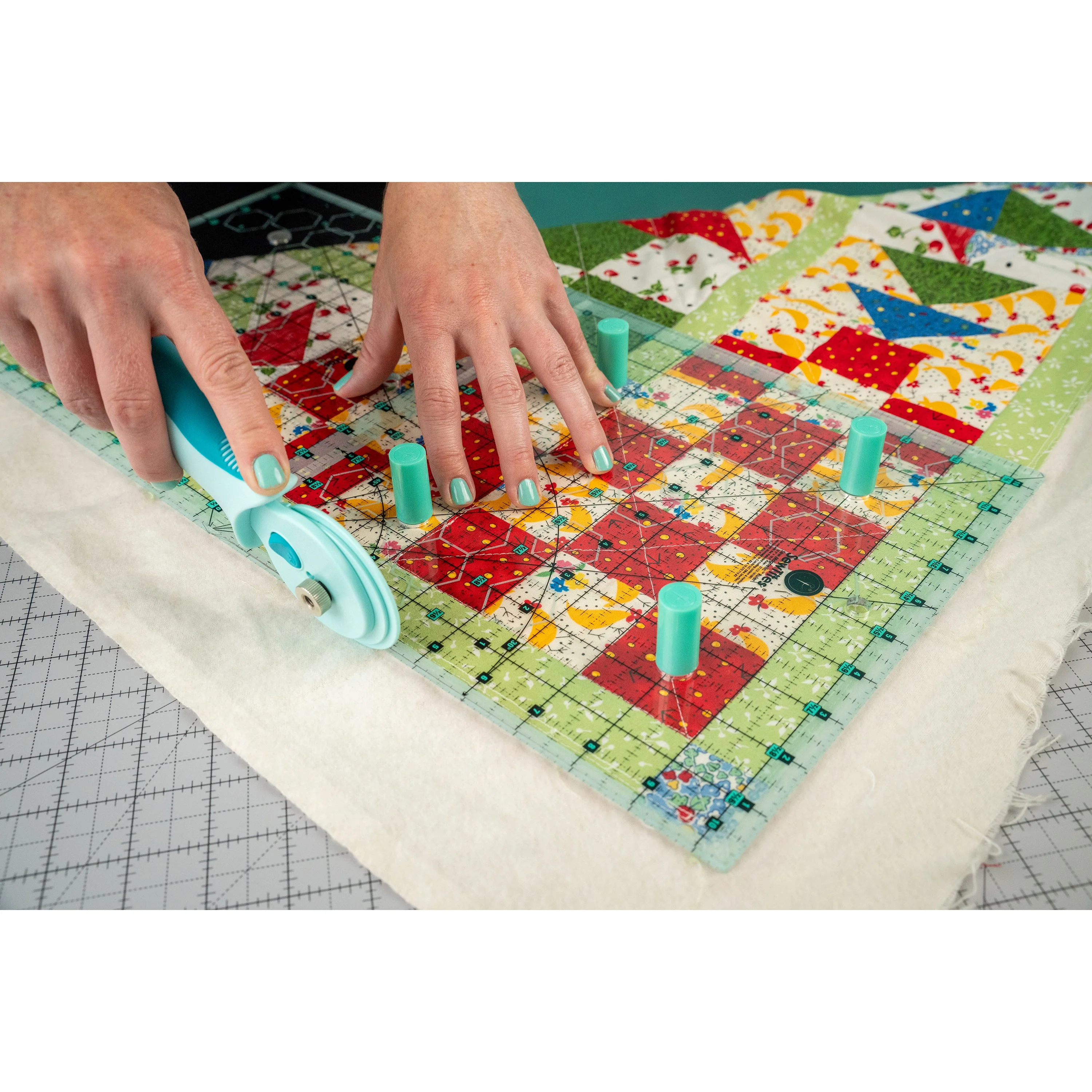 Sew Magnetic 10.5" x 10.5" Ruler 5 Sew Magnetic 10.5" x 10.5" Ruler