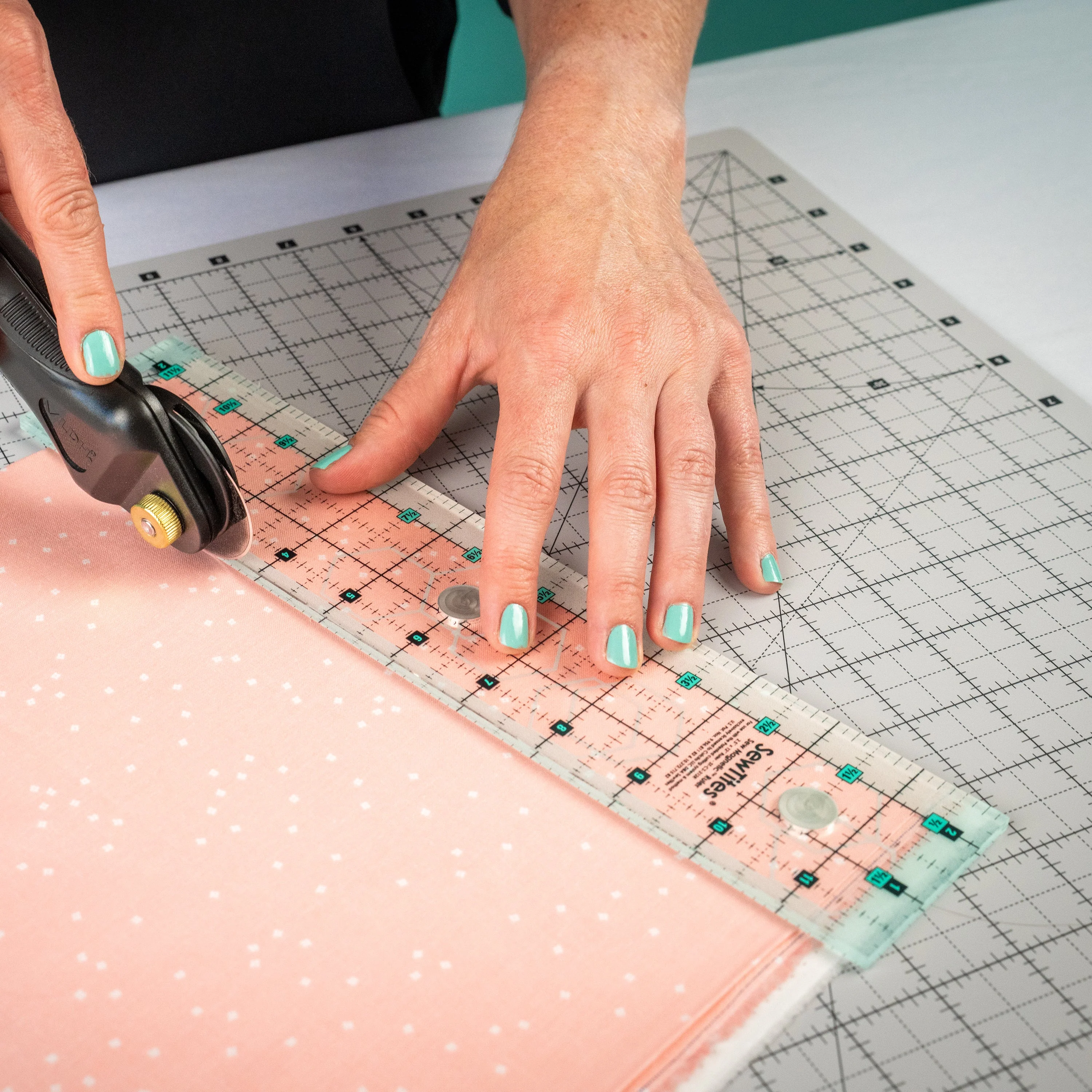 Sew Magnetic 2.5" x 12.5" Ruler 3 Sew Magnetic 2.5" x 12.5" Ruler