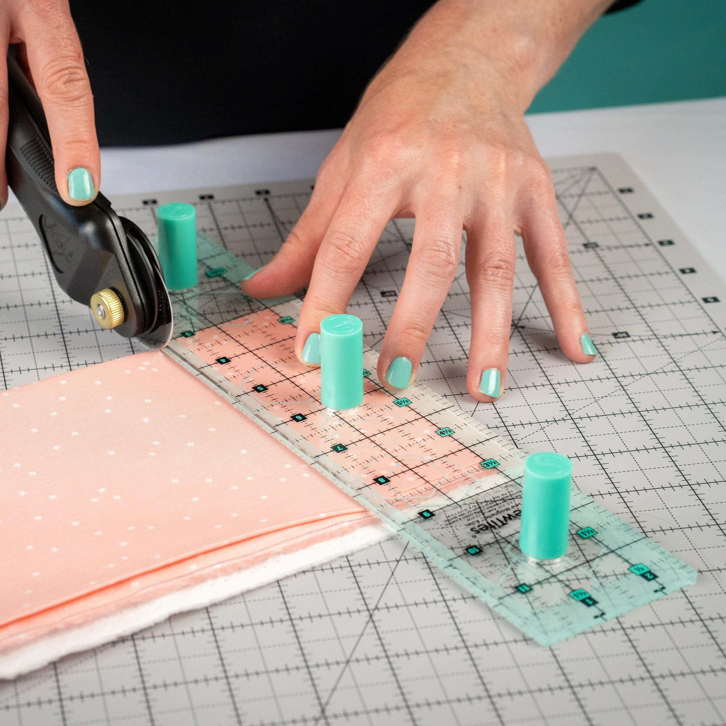 Sew Magnetic 2.5" x 12.5" Ruler 4 Sew Magnetic 2.5" x 12.5" Ruler
