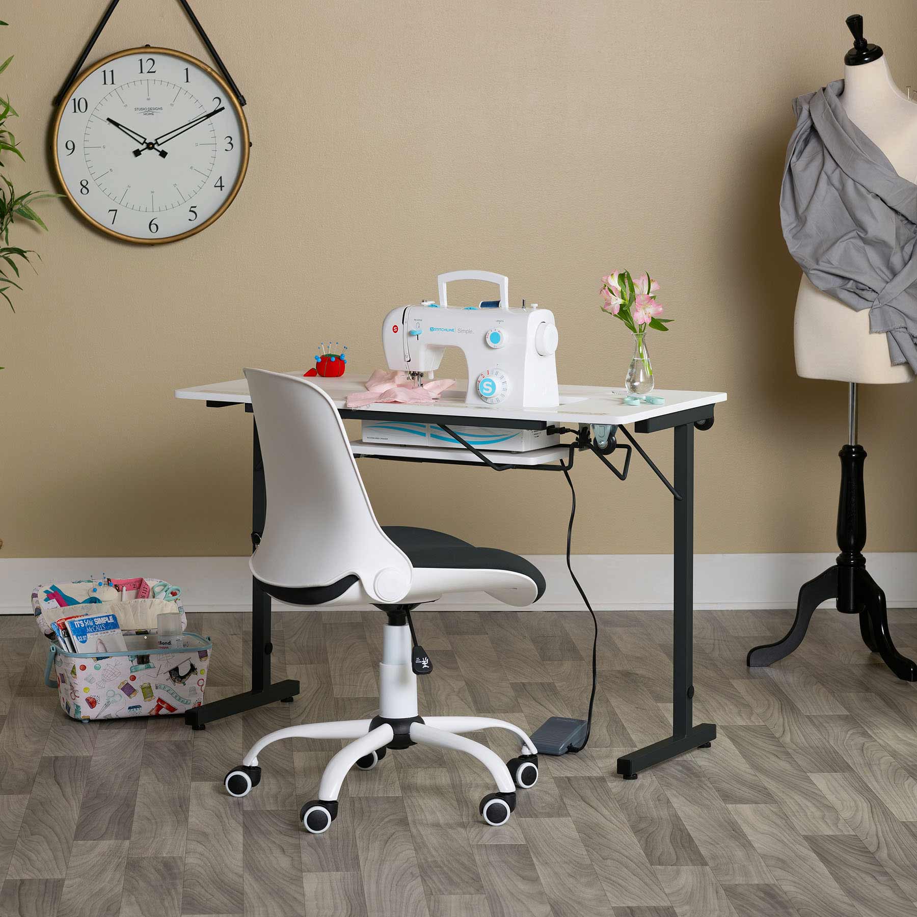 Rollaway II Sewing Table Black / White 8 Rollaway II Sewing Table Black / White