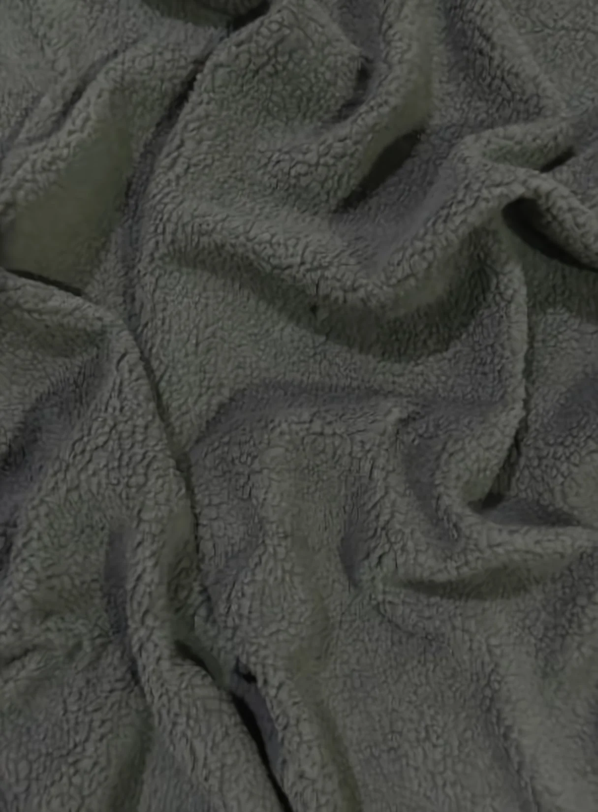 Sherpa Faux Fur Fabric / White / Sold By The Yard 17 Sherpa Faux Fur Fabric / White / Sold By The Yard