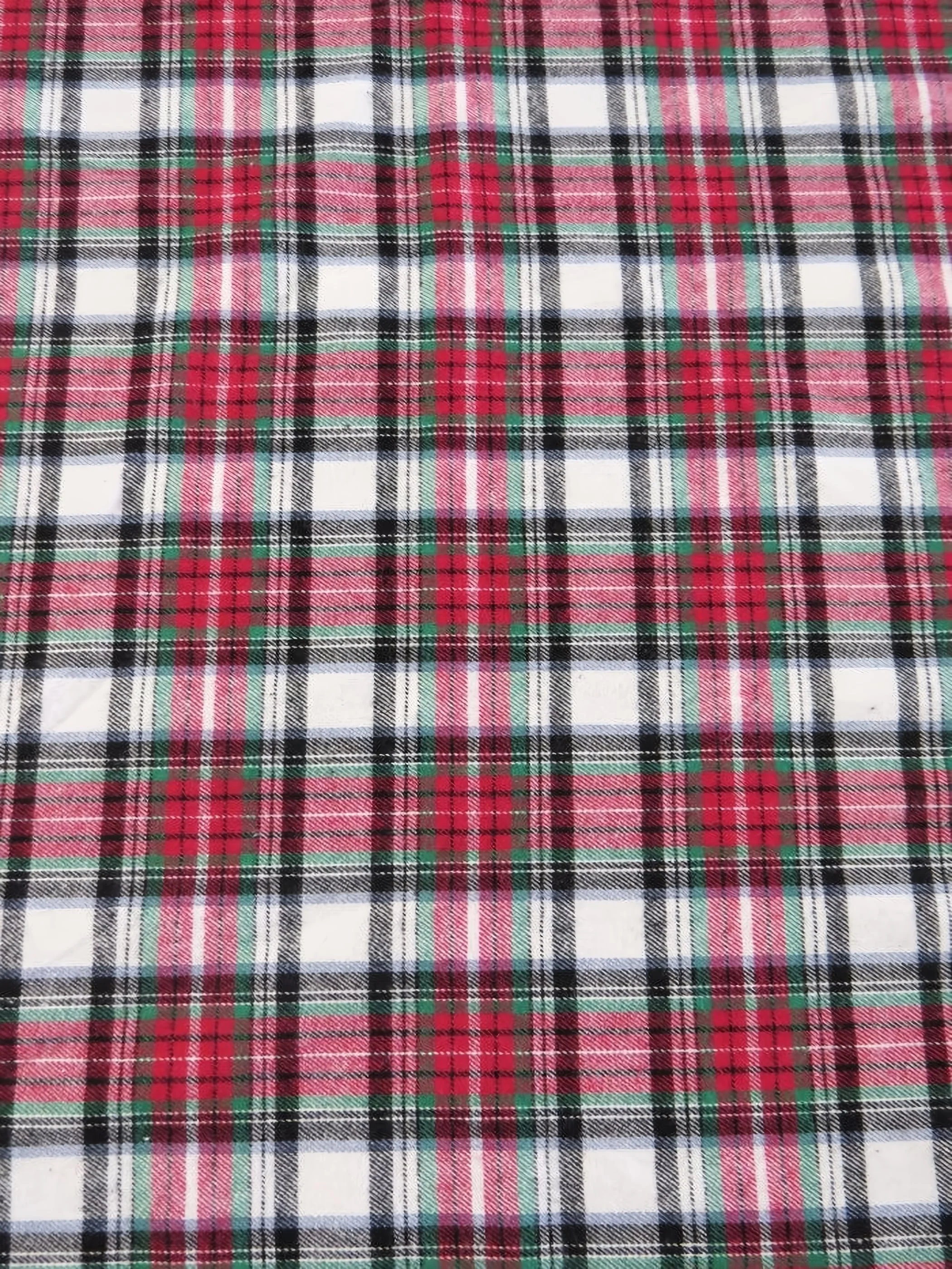 Tartan Plaid Uniform Apparel Flannel Fabric / White/Red
