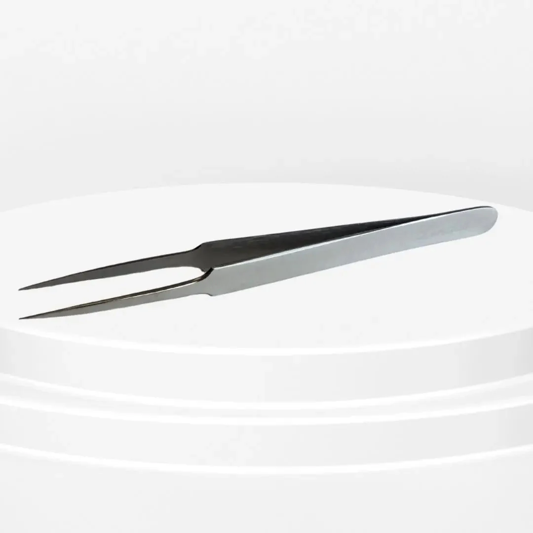 Hook-N-Snip & Tweezer Set 6 Hook-N-Snip & Tweezer Set