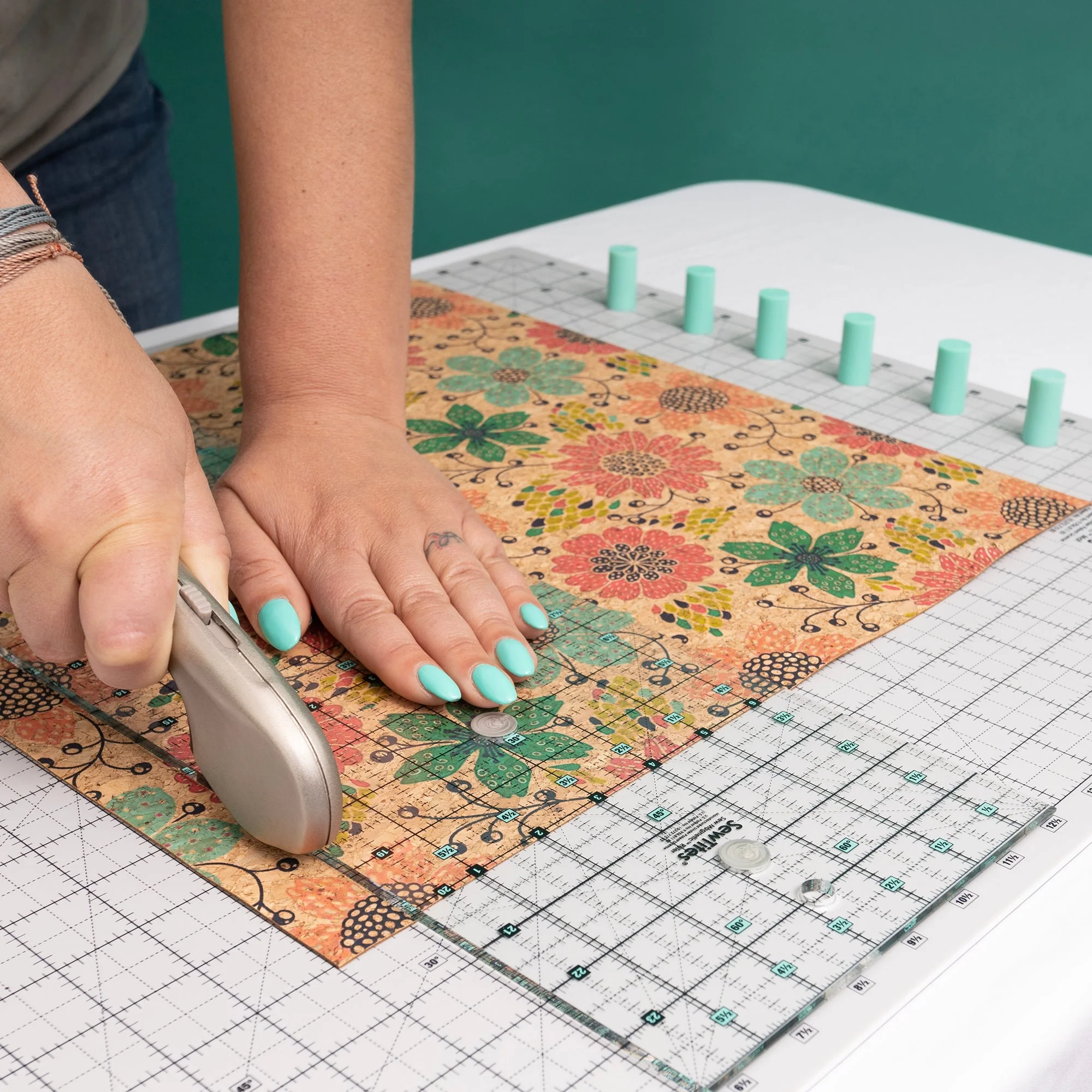 Sew Magnetic Cutting System - Original Kit by SewTites 2 Sew Magnetic Cutting System - Original Kit by SewTites