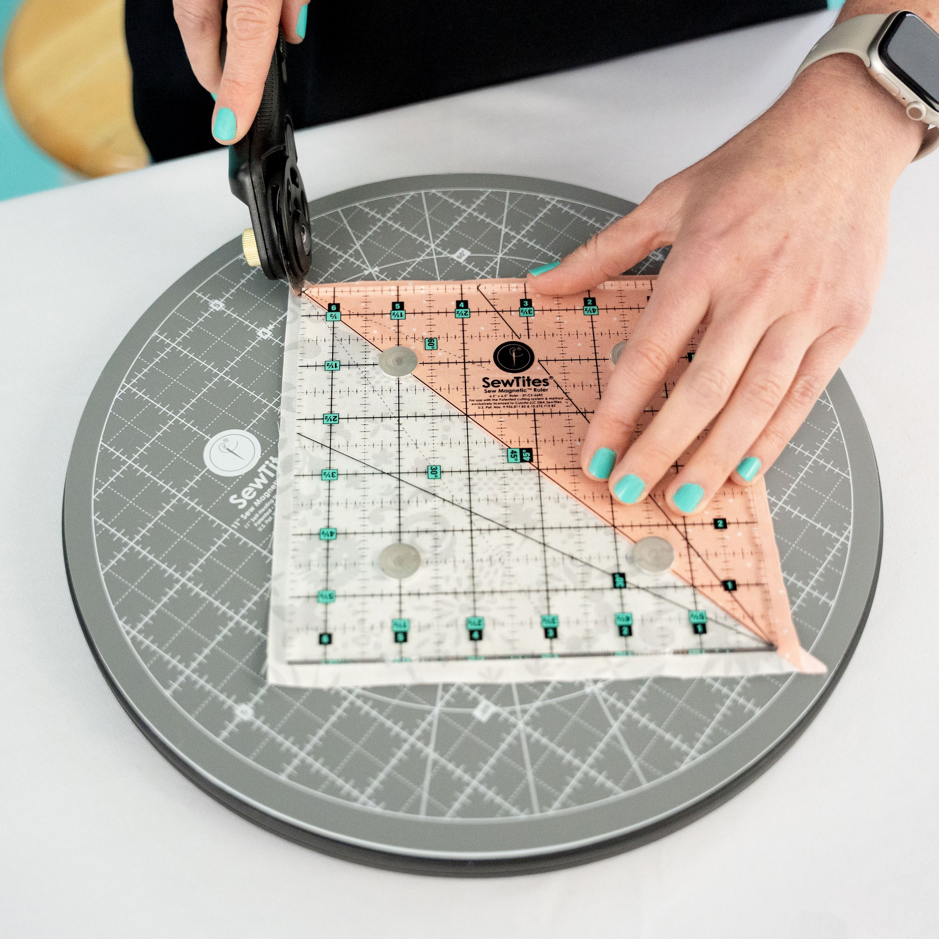 Sew Magnetic 11" Rotating Self-Healing Cutting Mat by SewTites 4 Sew Magnetic 11" Rotating Self-Healing Cutting Mat by SewTites
