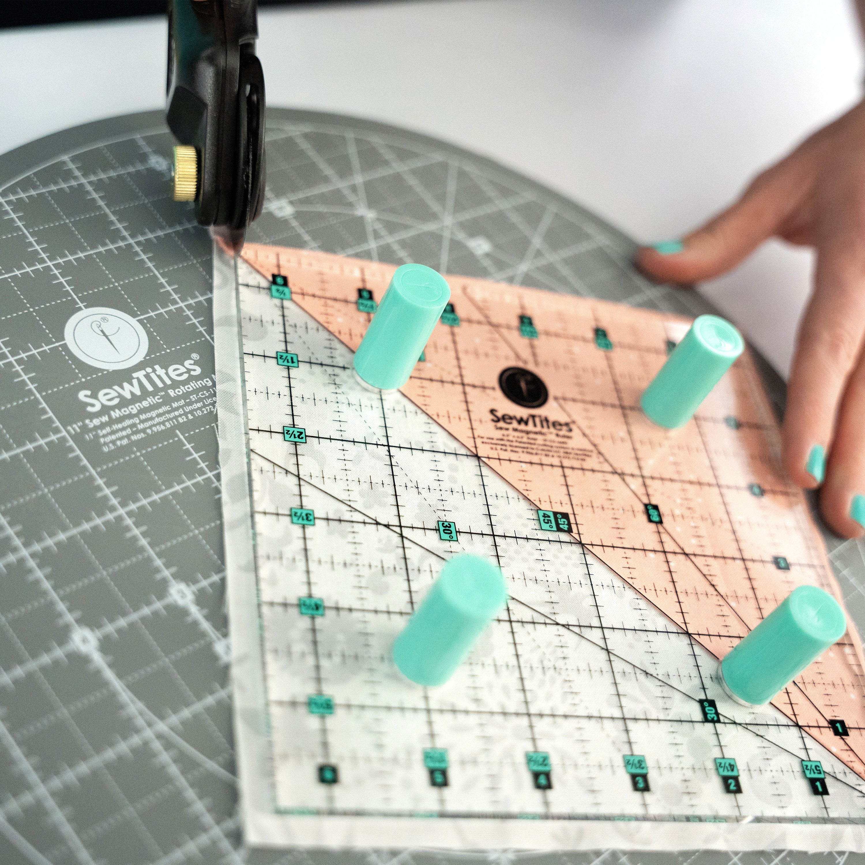 Sew Magnetic 11" Rotating Self-Healing Cutting Mat by SewTites 5 Sew Magnetic 11" Rotating Self-Healing Cutting Mat by SewTites
