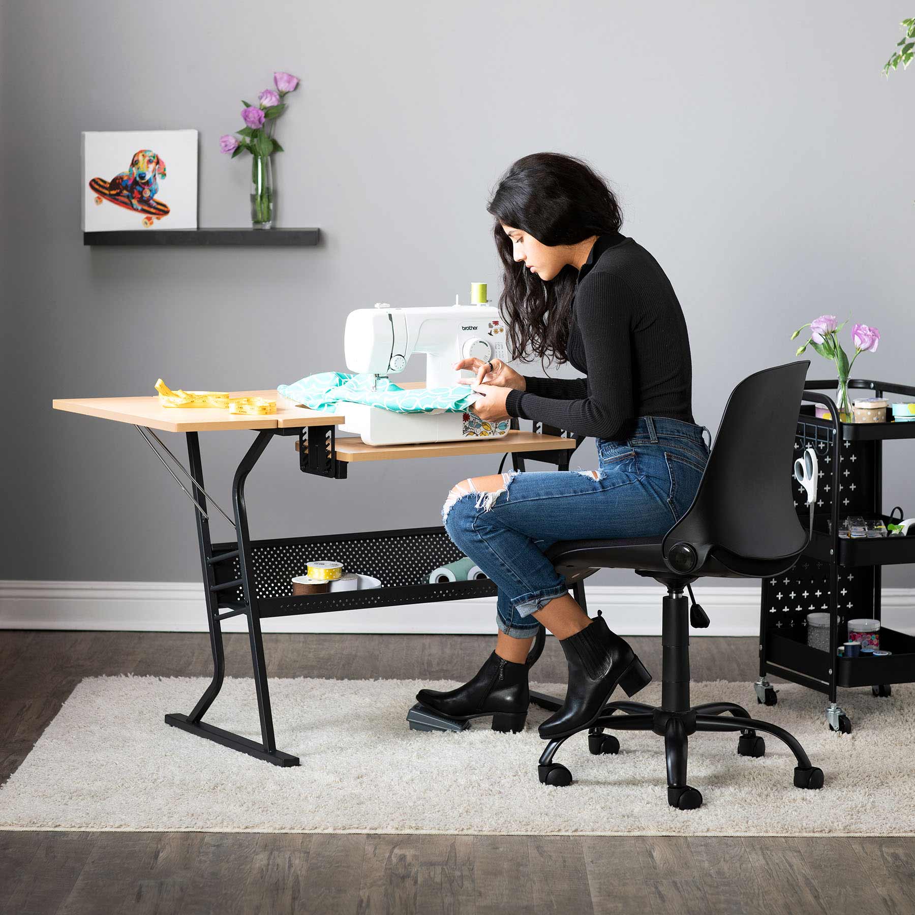 Eclipse Hobby Table Black / Maple 10 Eclipse Hobby Table Black / Maple